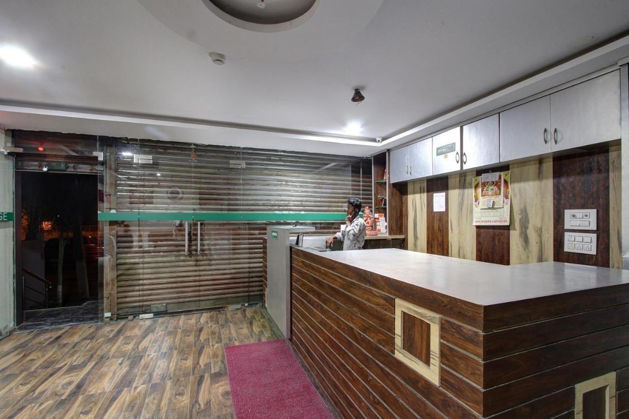 Collection O 38566 Mk Hotel And Lodge Kulbarga Exterior foto
